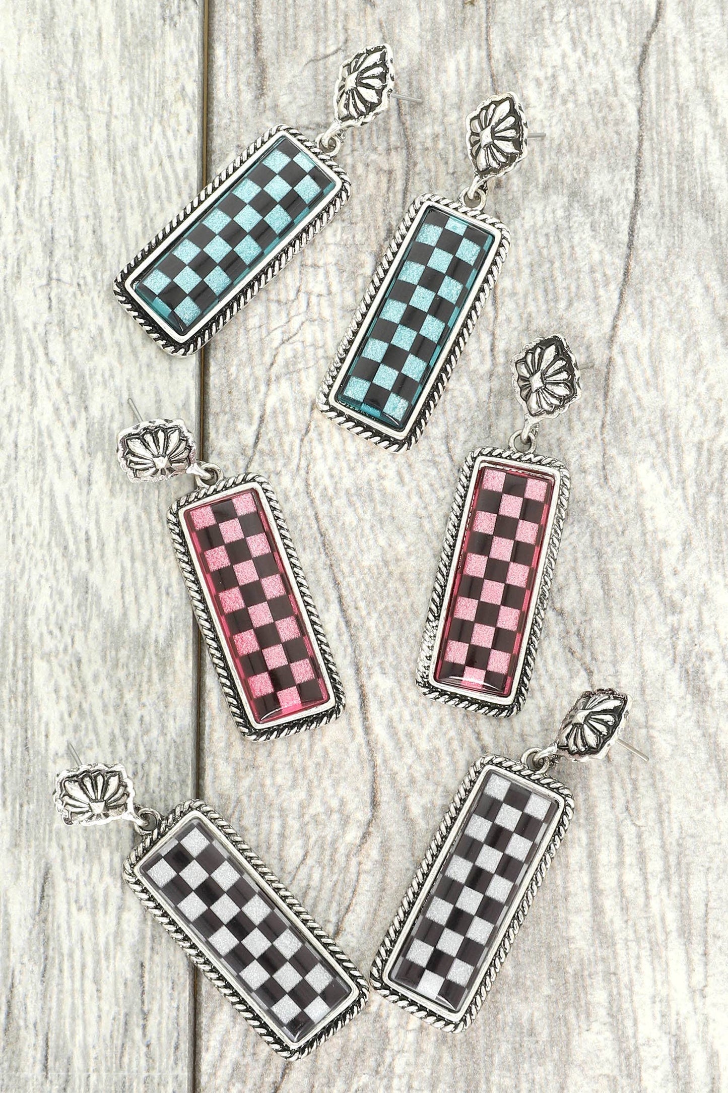Western Epoxy Checkerboard Bar Post Earring: White