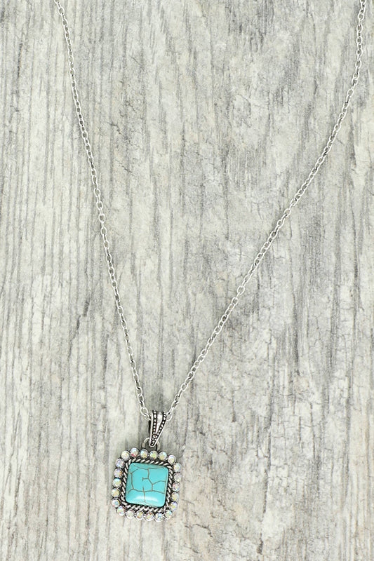 Western Crystal Turquoise Pendant Necklace