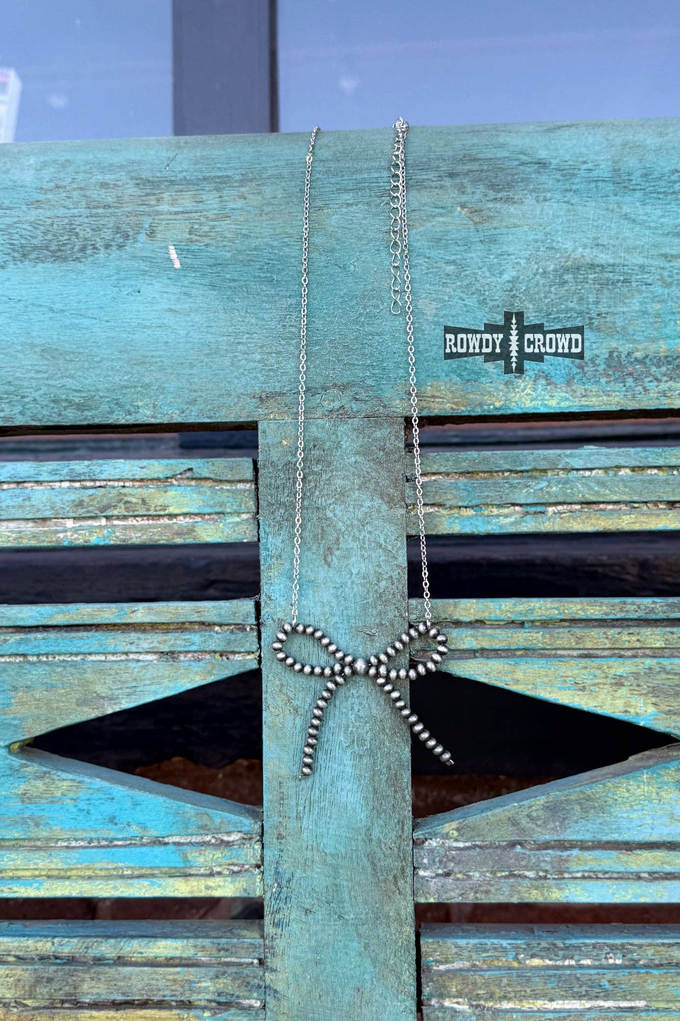 Cowgirl Pearls Bow Necklace