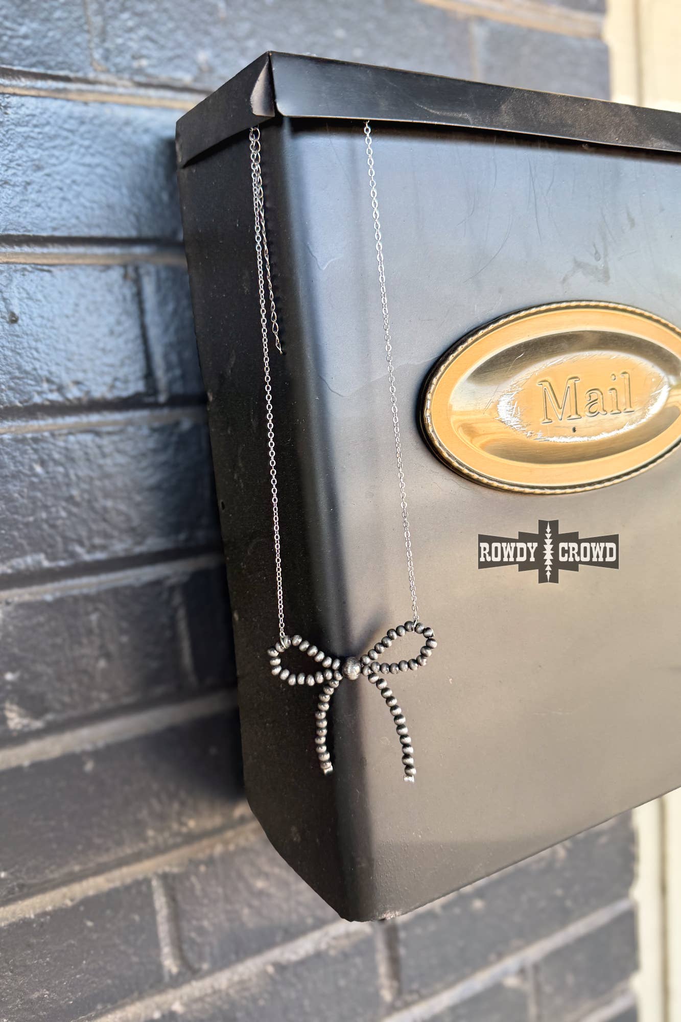 Cowgirl Pearls Bow Necklace